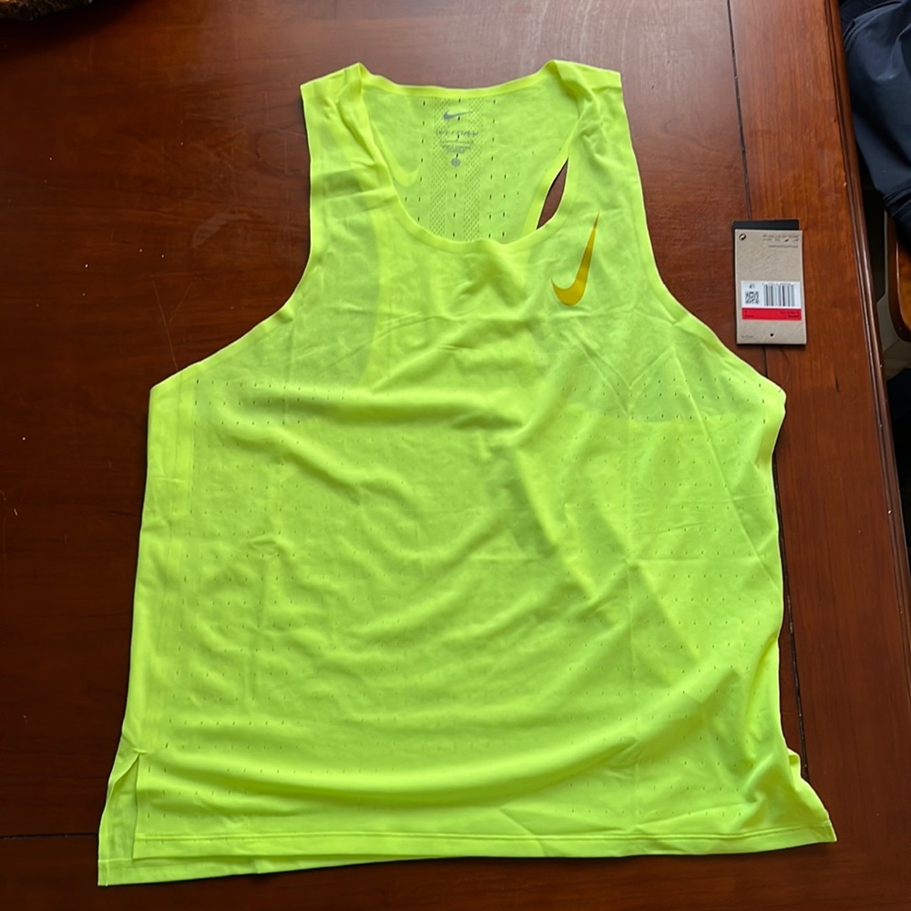 Nike Aeroswift singlet